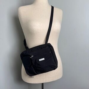 Baggallini Black Crossbody Bag Travel Purse Everyday Shoulder Bag